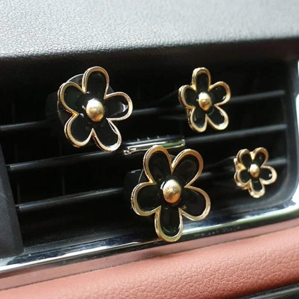 Car Outlet Vent Perfume Clips Conditioning Aromatherapy Freshener with Cute SUV