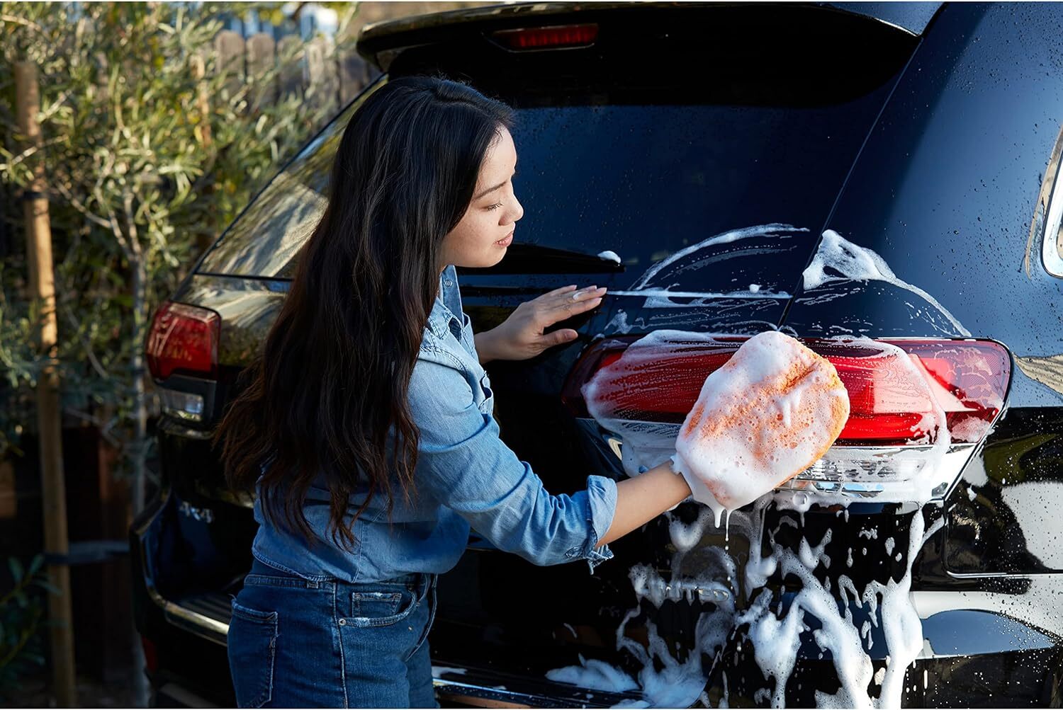 Armor All Microfiber Car Wash Mitt, Car Wash Supplies for Cars, Trucks and Motor