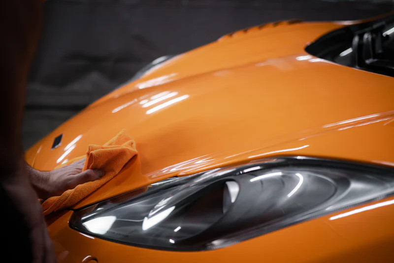 McLaren Ceramic Hydro Seal (500ml) + 2 Standard Micro Fiber Cloths