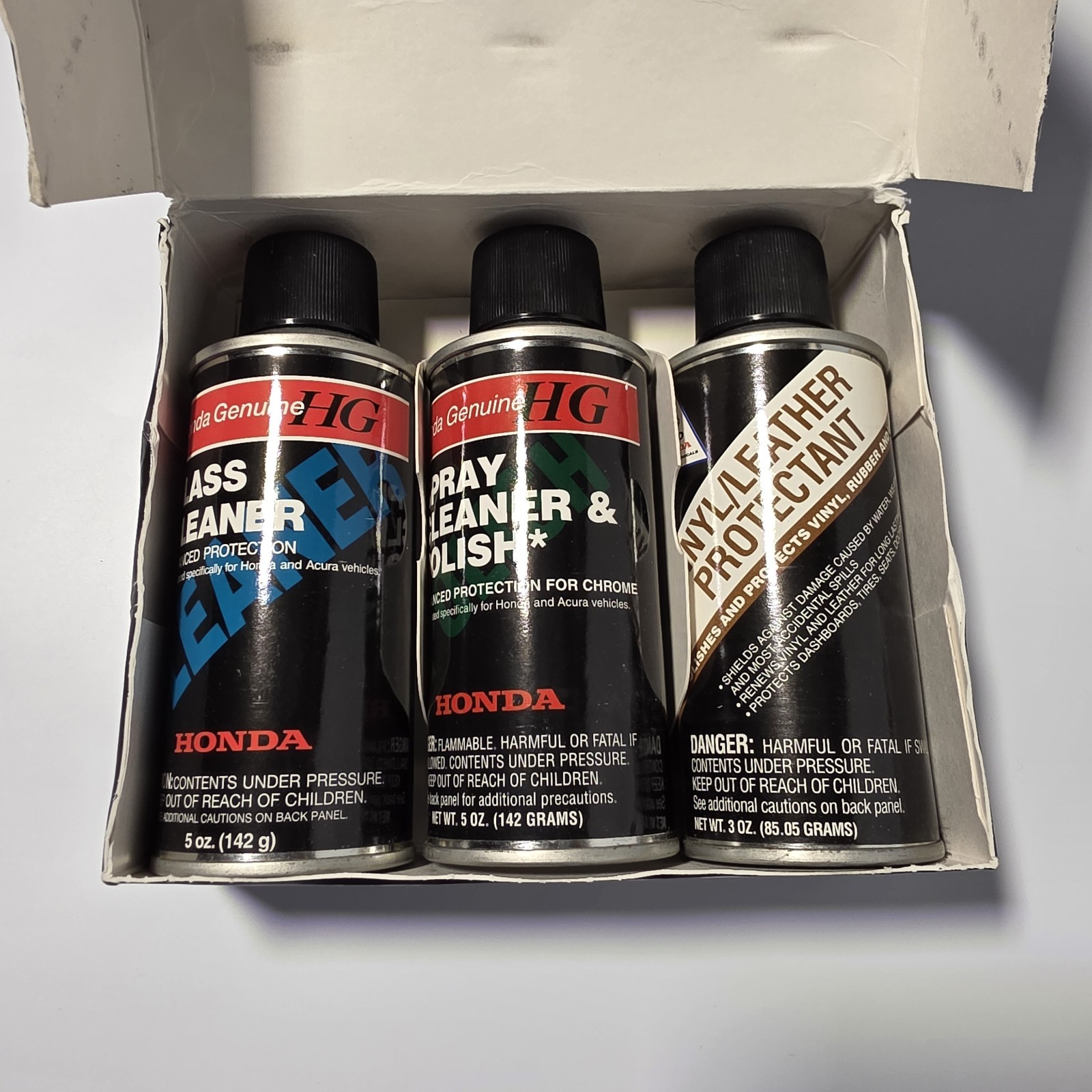 HONDA Genuine Car Care Kit P/N 08732-9040 NEVER USED & WEIGHED