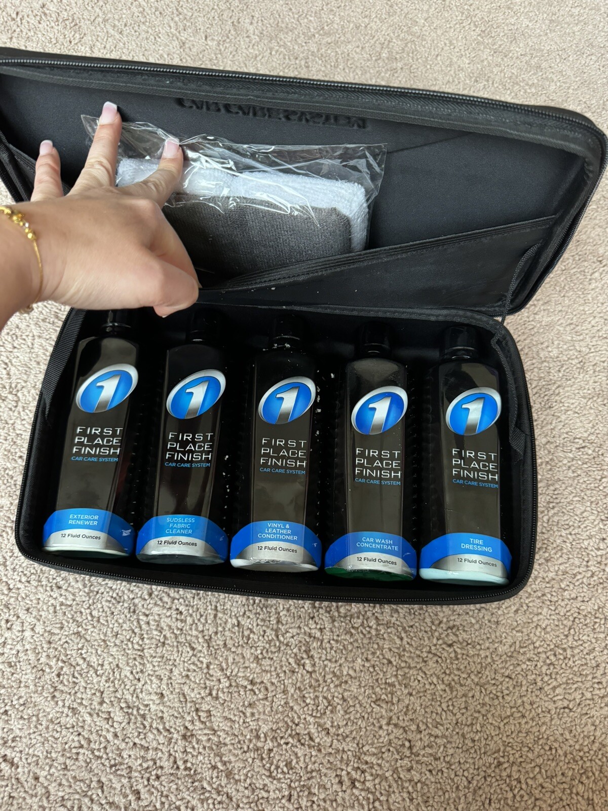 NEW First Place Finish Detailing Car Care System 8 Pc W/“Case All Sealed