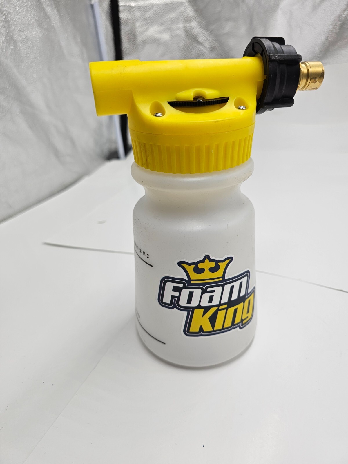 FoamKing Clean Car Foam Gun Car Wash Sprayer Connects to Garden Hose
