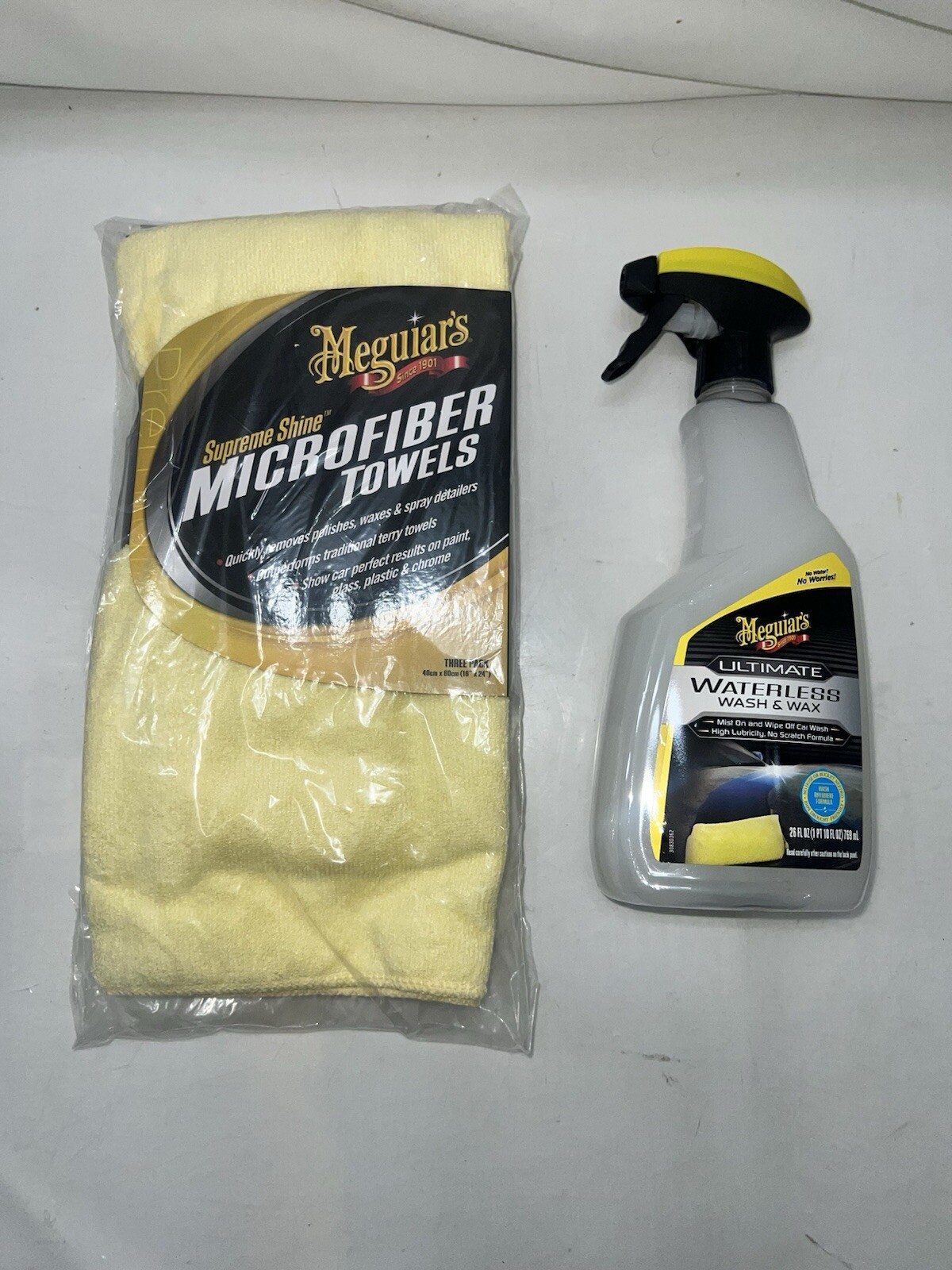 Meguiar’s Ultimate Waterless Wash & Wax & Microfiber Towels