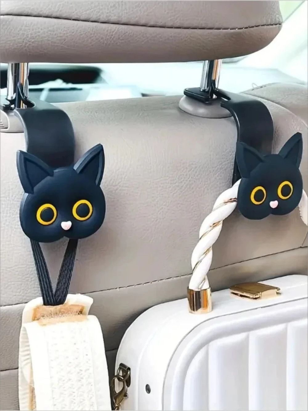 2pcs Adorable 3D Cartoon Cat Car Seat Headrest Hooks Universal Vehicle Storage