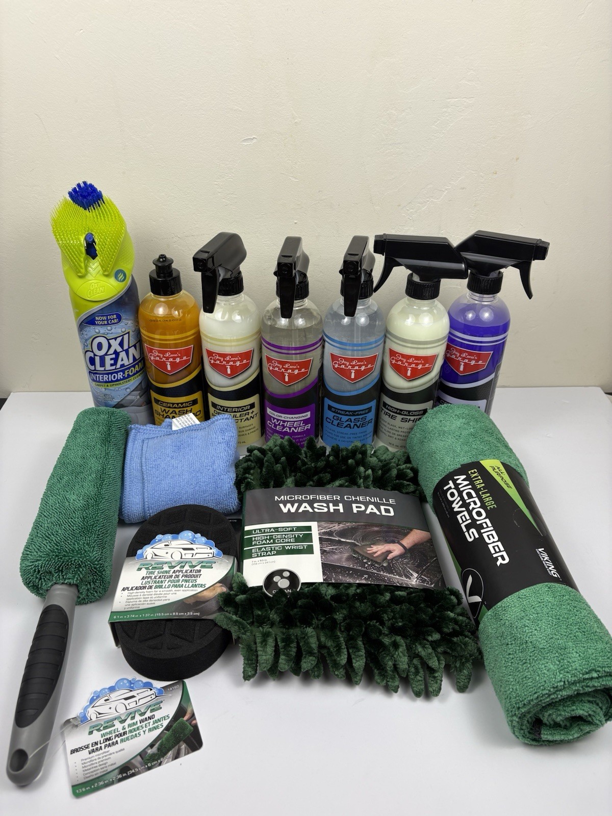 Detailing Kit / Car Cleaning Kit Jay Leno’s Garage Plus More NEW