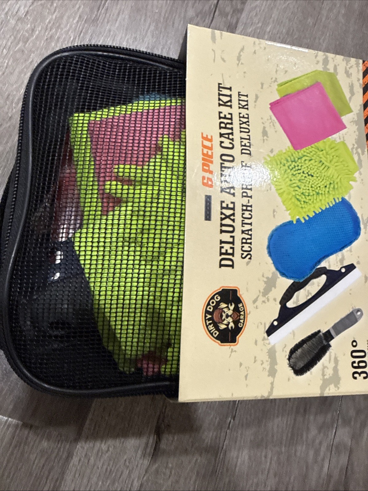 AUTOMOTIVE CARE 6PC. DELUXE KIT GIFT SET.Dirty Dog Garage Brand. New