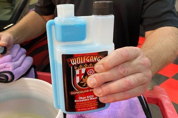 SiO2 Rinseless Wash – Highly Concentrated Formula for Glossy Finish, 16oz
