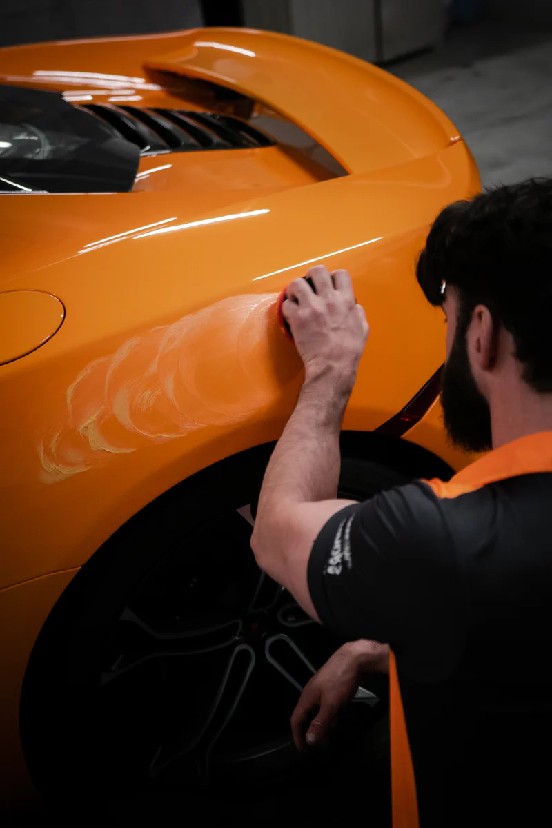 McLaren Ceramic Paste Wax 200ml + Luxury Micro Fiber Towel