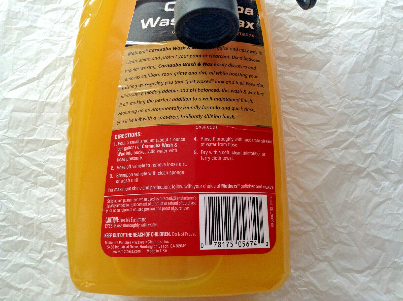 Mothers 05674 California Gold Carnauba Wash & Wax, 64 oz.Includes Sprayer Nozzle